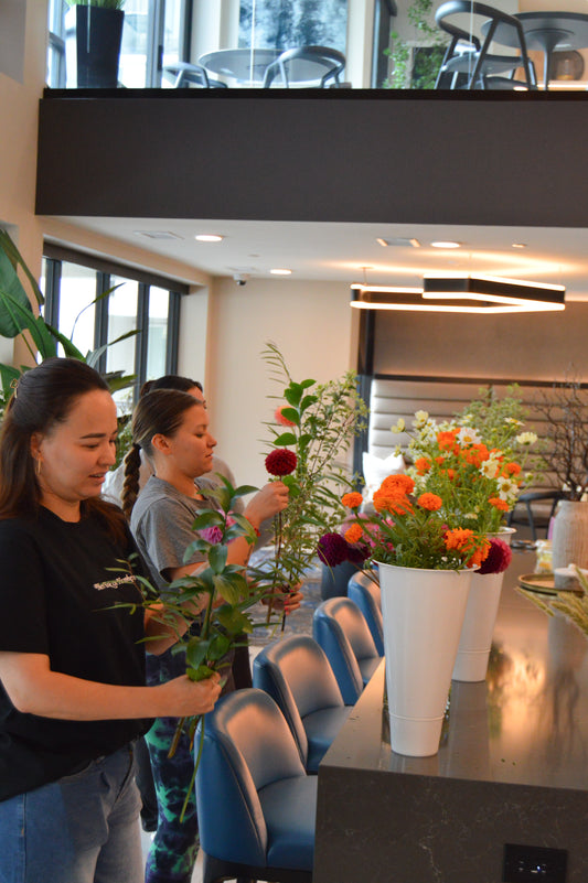 Host a Fresh Flower Bar (Your Location)