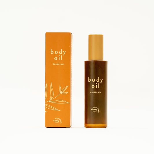 Body oil • 3 essential blends • 100% natural, nothing synthe