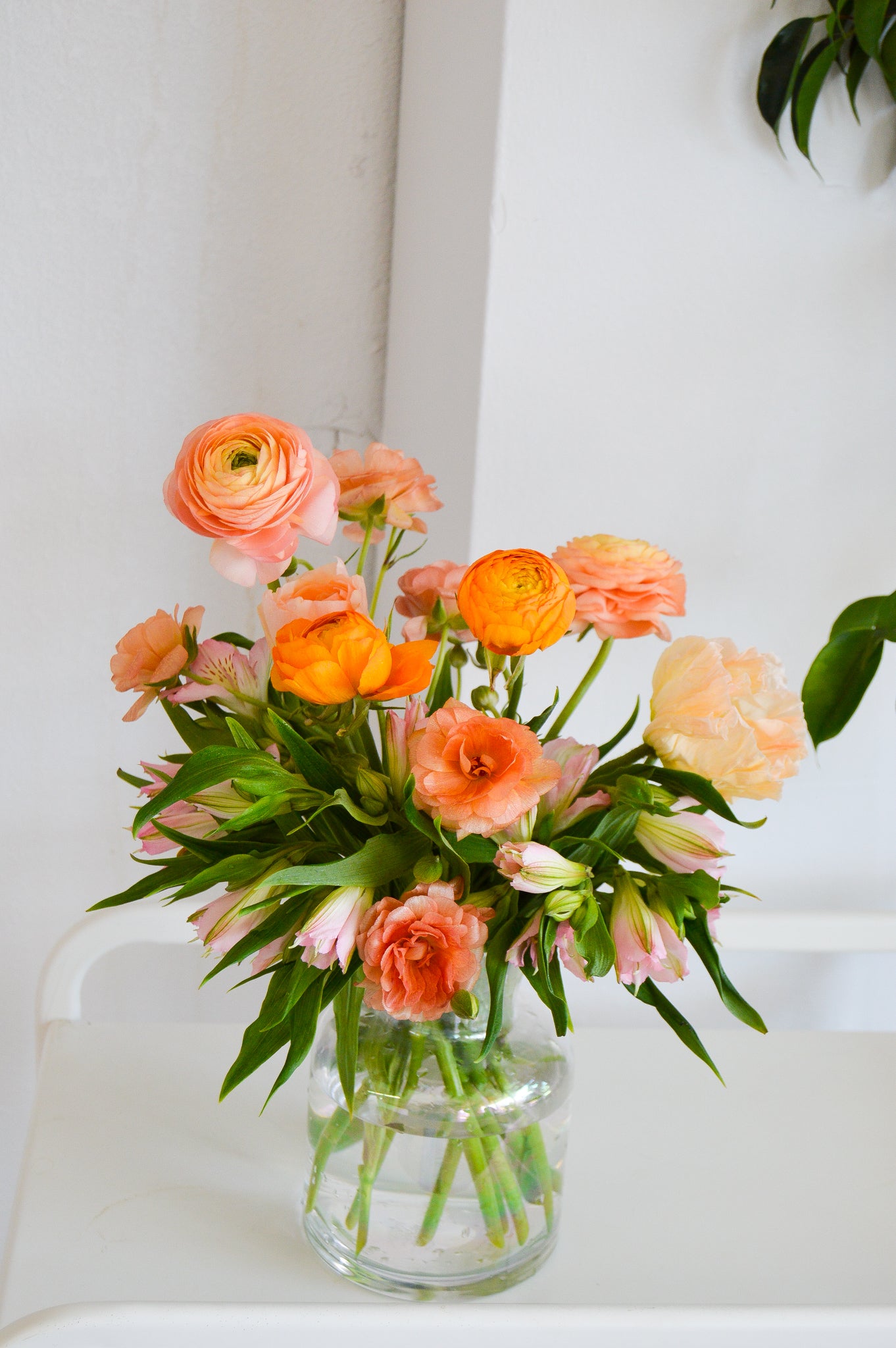 Small Fresh Flower Arrangement