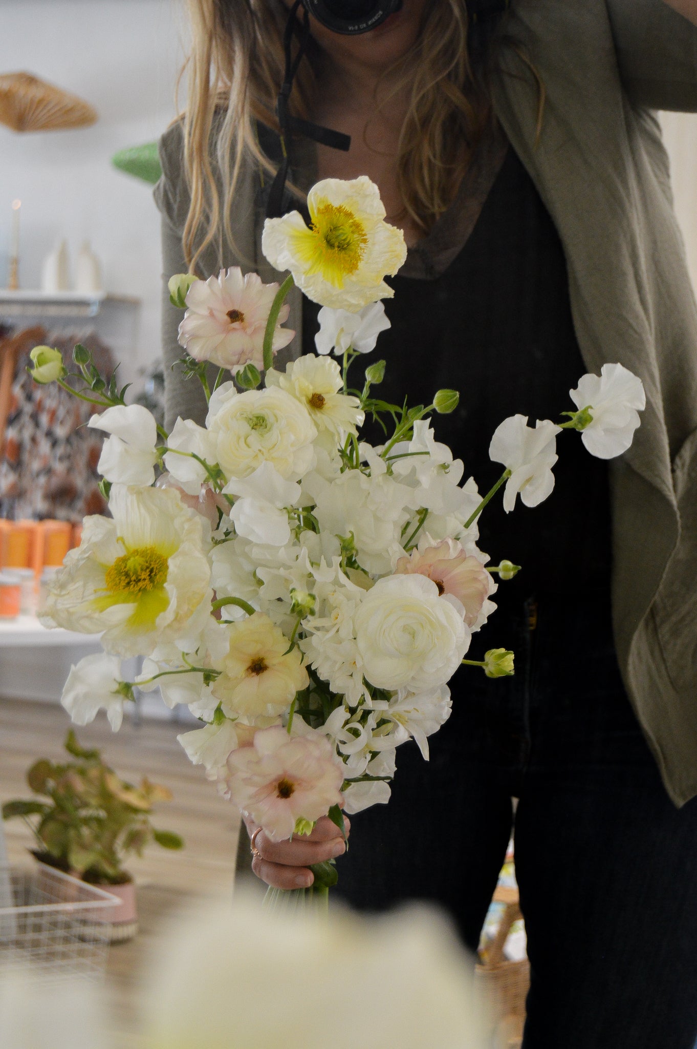 Neutral Toned Bridal Bouquet