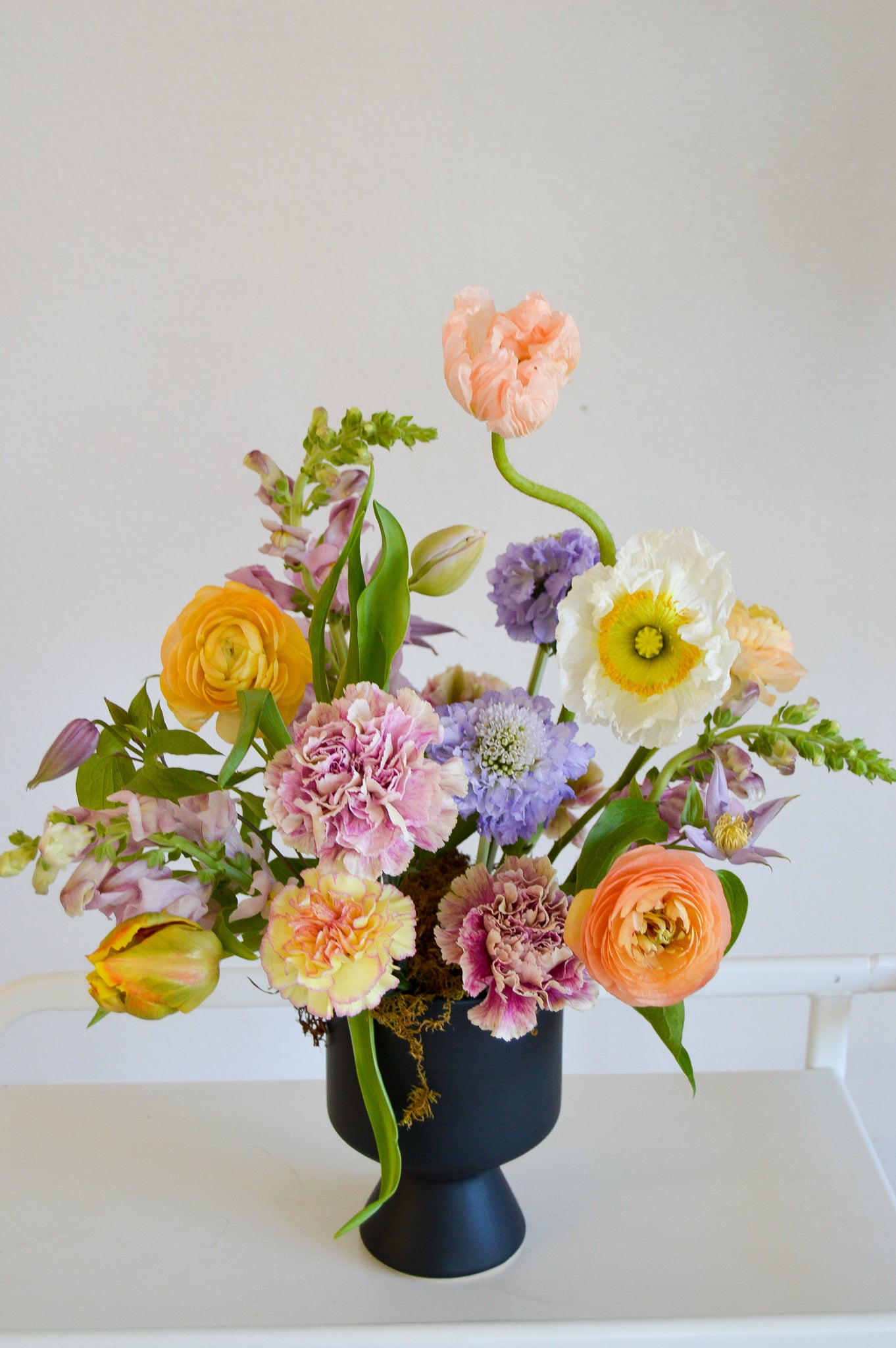 The "Hey Mama" Fresh Flower Arrangement (Subscription)