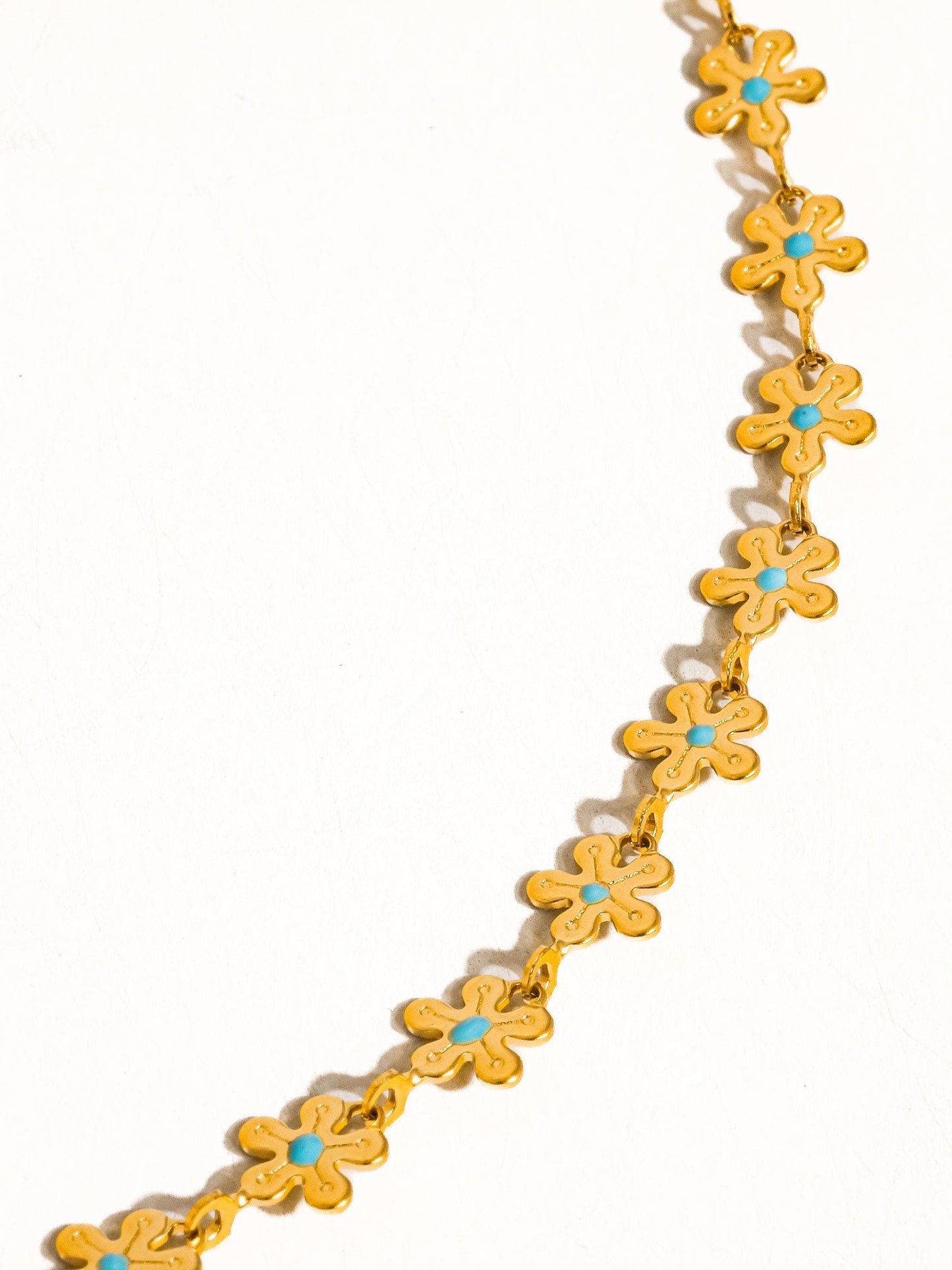 Cyprien 18K Gold Non-Tarnish Daisy Choker